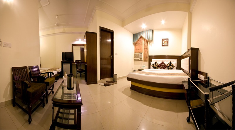 Photo of Hotel C Park Inn, 2-star hotel in Delhi (and vicinity)