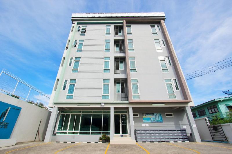 Photo of Lasalle Suites Hotel & Residence hotel in Bang Na