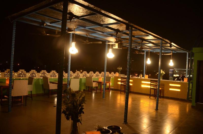 Photo of Hotel PK Residency, 3-star hotel in Delhi (and vicinity)