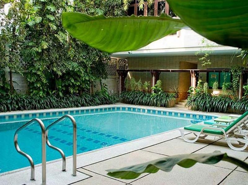 PT Court exterior, 3-Star hotel in Bangkok (and vicinity)