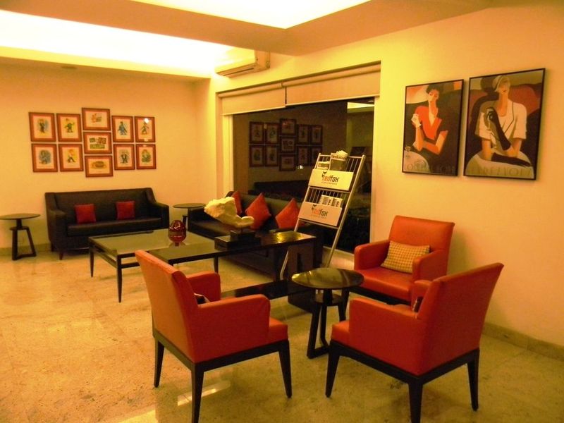 Photo of Red Fox by Lemon Tree Hotels, East Delhi, 3-star hotel in Delhi (and vicinity)