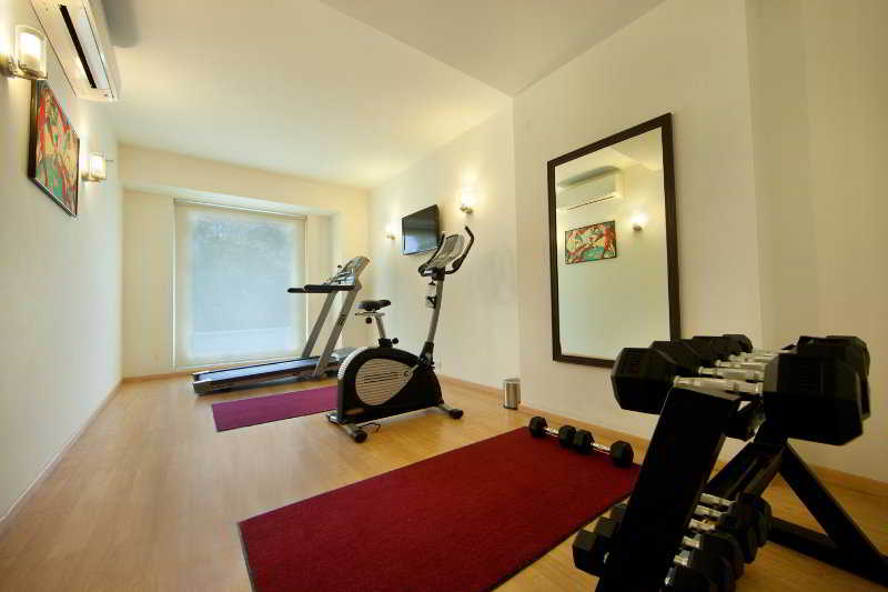 Photo of Red Fox by Lemon Tree Hotels, East Delhi, 3-star hotel in Delhi (and vicinity)