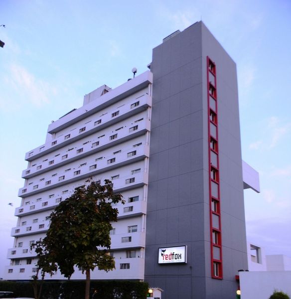 Photo of Red Fox by Lemon Tree Hotels, East Delhi, 3-star hotel in Delhi (and vicinity)