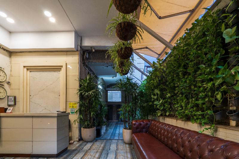 Grand FFOUR exterior, 3-Star hotel in Delhi (and vicinity)
