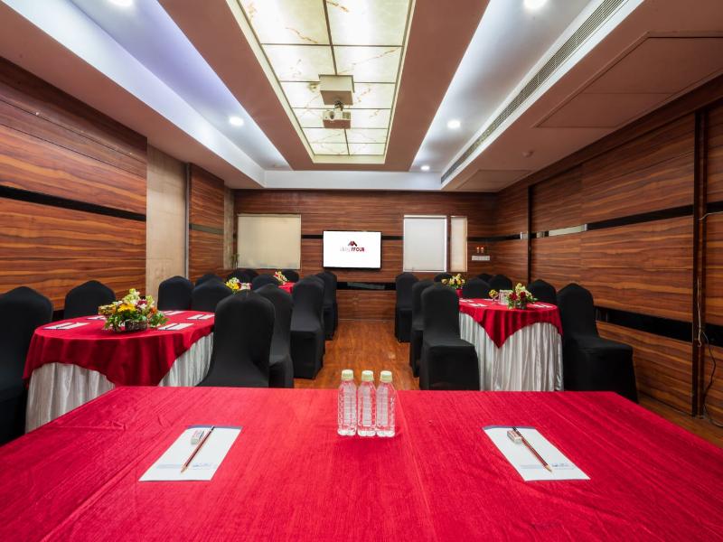 Photo of Grand FFOUR, 3-star hotel in Delhi (and vicinity)