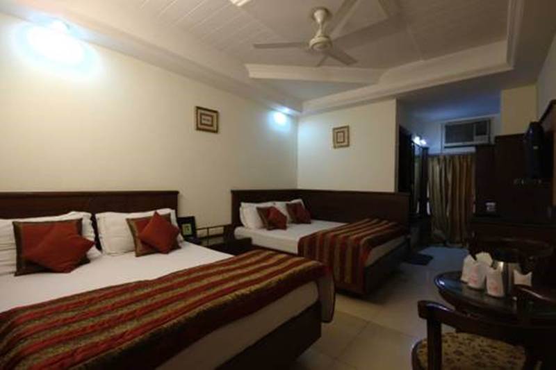 Photo of Hotel Chanchal Deluxe, 3-star hotel in Delhi (and vicinity)