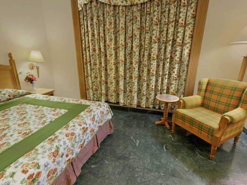 Photo of Savoy Suites Noida, 3-star hotel in Delhi (and vicinity)