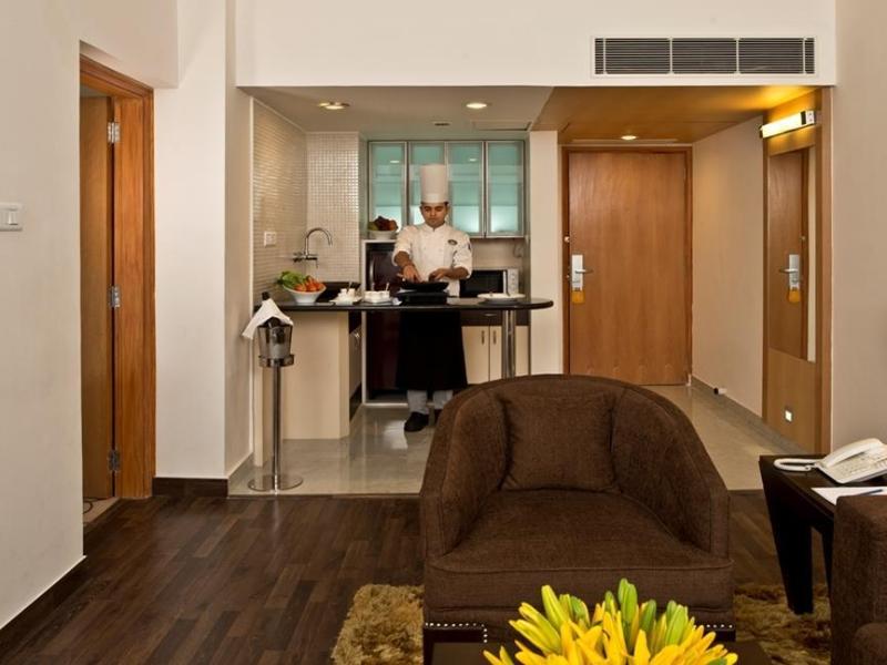 Red Fox by Lemon Tree Hotels, Bhiwadi exterior, 3-Star hotel in Tijara