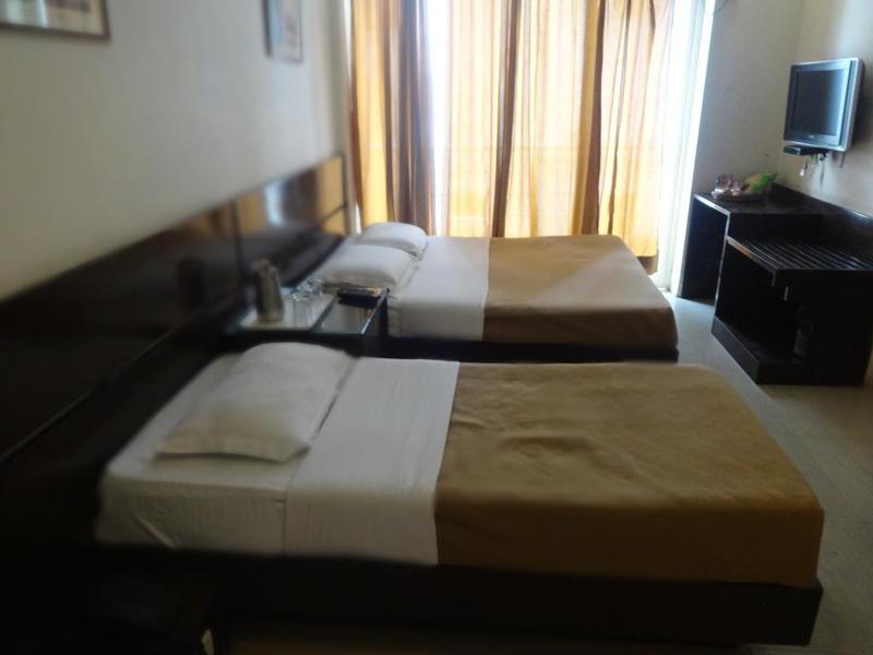 Photo of Hotel Shipra International, 3-star hotel in Delhi (and vicinity)