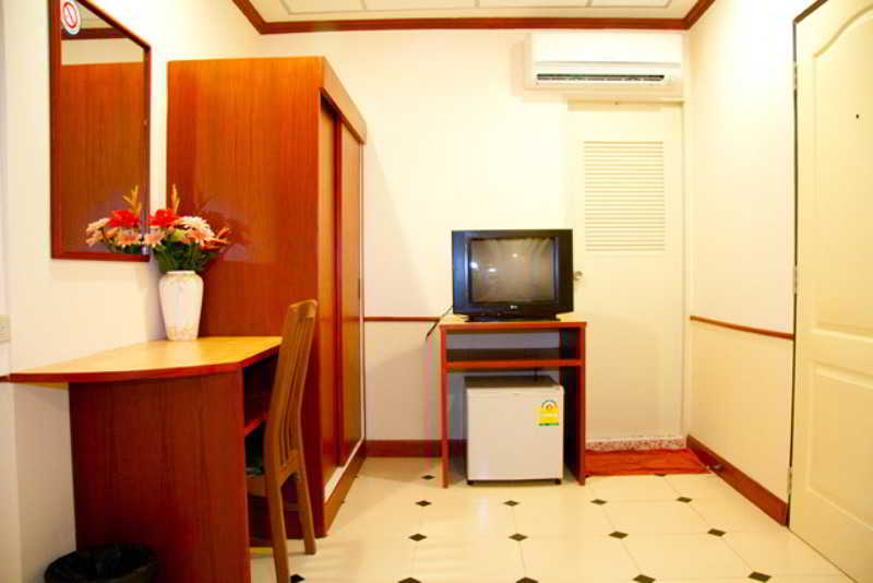 Photo of Honey House 2, 2-star hotel in Bangkok (and vicinity)