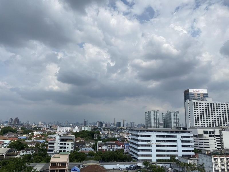 Photo of Komol Residence Bangkok, 3-star hotel in Bang Phlat