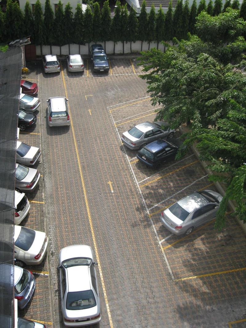 Photo of Komol Residence Bangkok, 3-star hotel in Bang Phlat