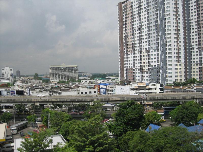 Photo of Komol Residence Bangkok, 3-star hotel in Bang Phlat