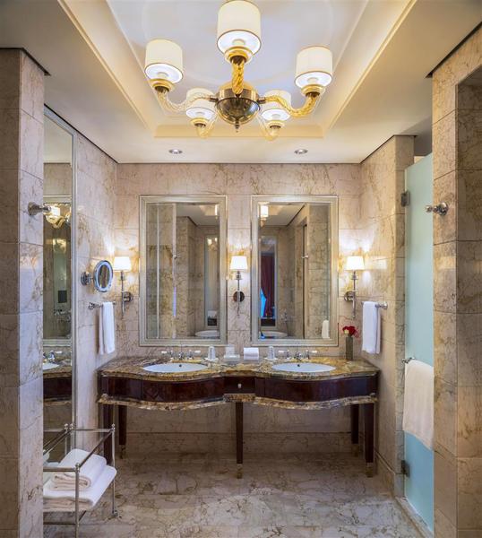 The St. Regis Singapore, Singapore