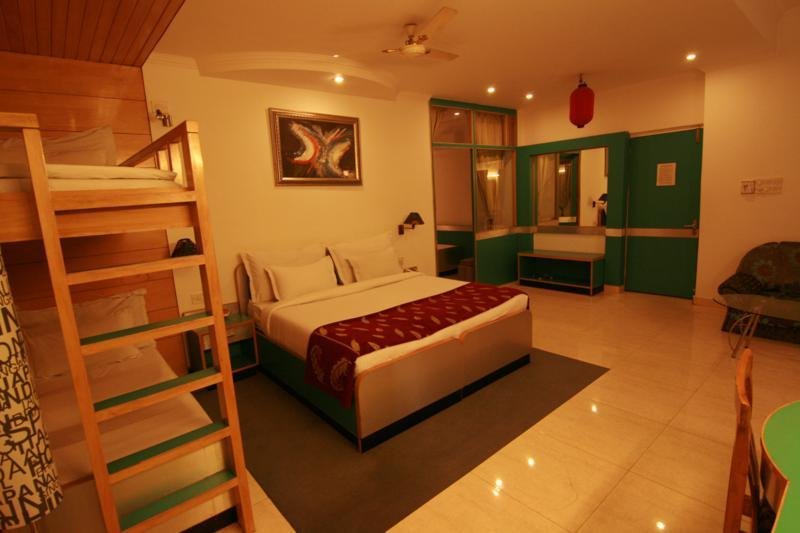Photo of Hotel Sri Nanak Continental, 3-star hotel in Delhi (and vicinity)