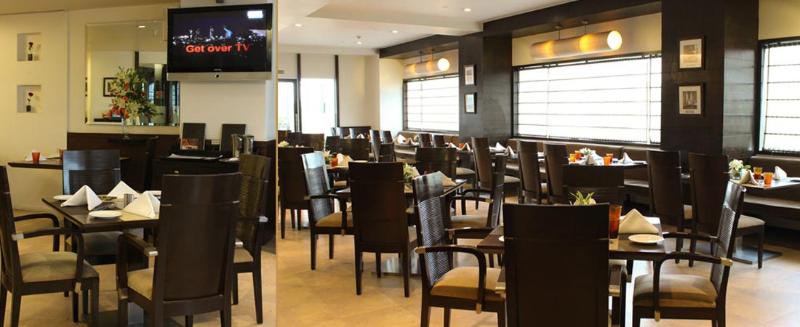 Photo of The Hans Hotel New Delhi, 4-star hotel in Delhi (and vicinity)
