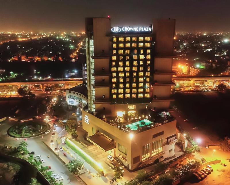 Photo of Crowne Plaza New Delhi Rohini by IHG, 5-star hotel in Delhi (and vicinity)