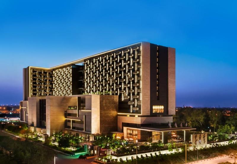 Photo of The Leela Ambience Convention Hotel Delhi, 5-star hotel in Delhi (and vicinity)