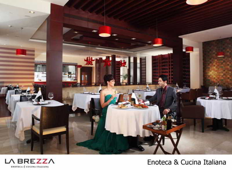 Photo of Jaypee Greens Golf & Spa Resort, 5-star hotel in Delhi (and vicinity)