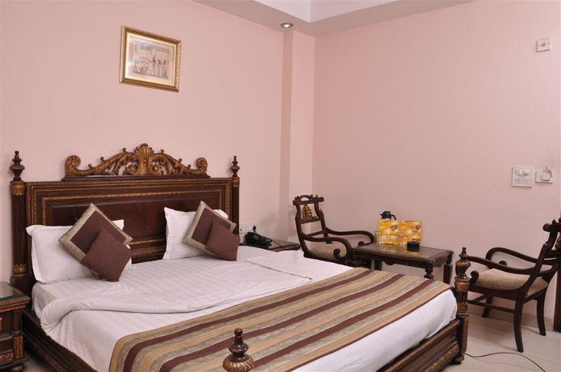 Photo of Hotel Uppal International, 3-star hotel in Delhi (and vicinity)