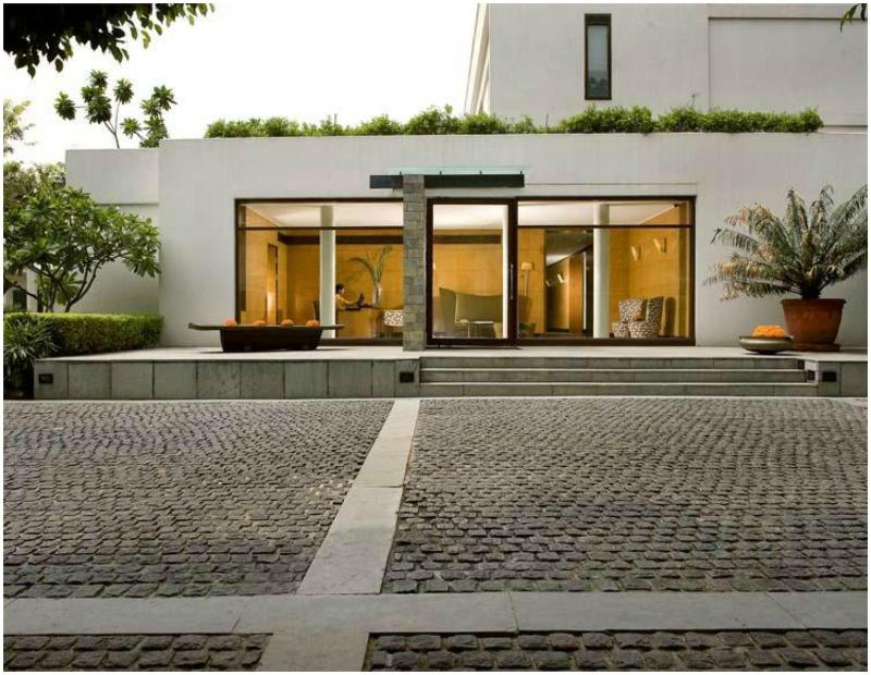 Photo of The Manor - New Delhi, 4-star hotel in Delhi (and vicinity)