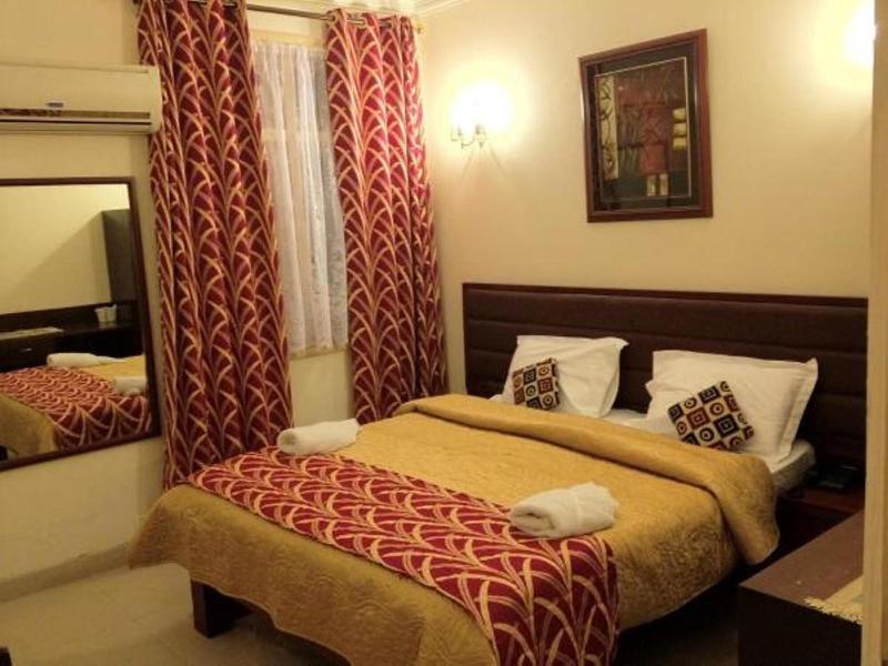 Photo of Hotel Eurostar International By Quality Inn, 3-star hotel in Delhi (and vicinity)