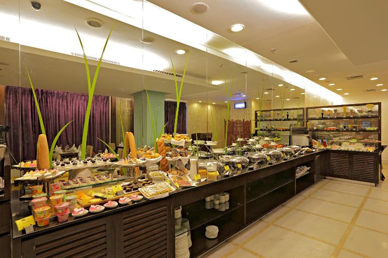 Photo of Country Inn & Suites by Radisson, Delhi Saket, 3-star hotel in Delhi (and vicinity)