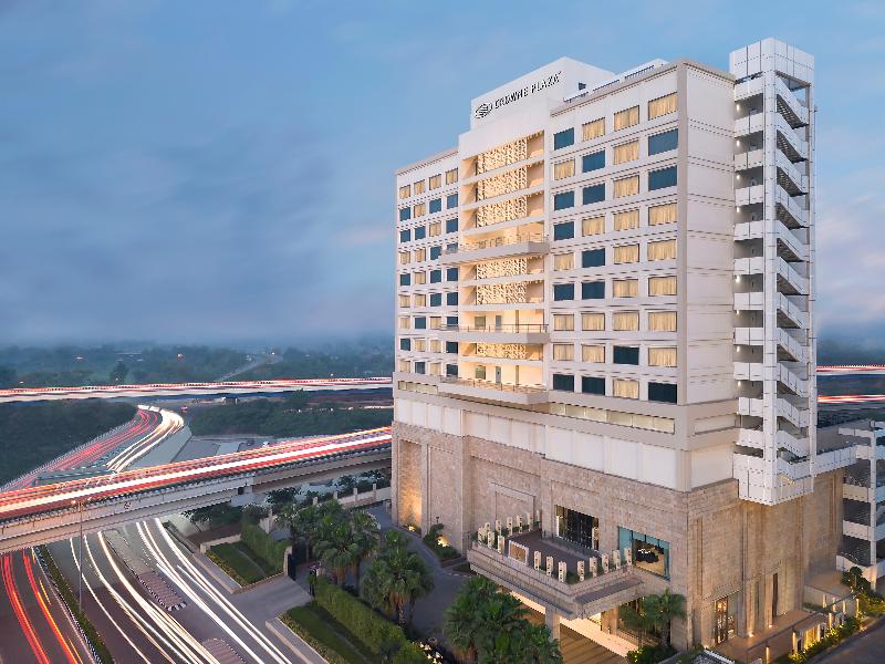 Photo of Crowne Plaza New Delhi Mayur Vihar Noida by IHG, 5-star hotel in Delhi (and vicinity)