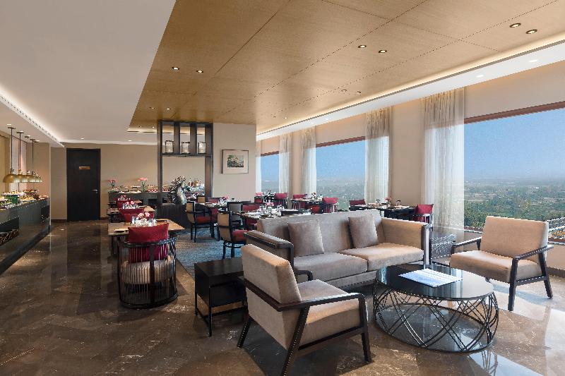 Photo of Crowne Plaza New Delhi Mayur Vihar Noida by IHG, 5-star hotel in Delhi (and vicinity)