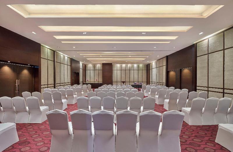Photo of DoubleTree by Hilton Gurugram Baani Square, 4-star hotel in Gurugram (and vicinity)