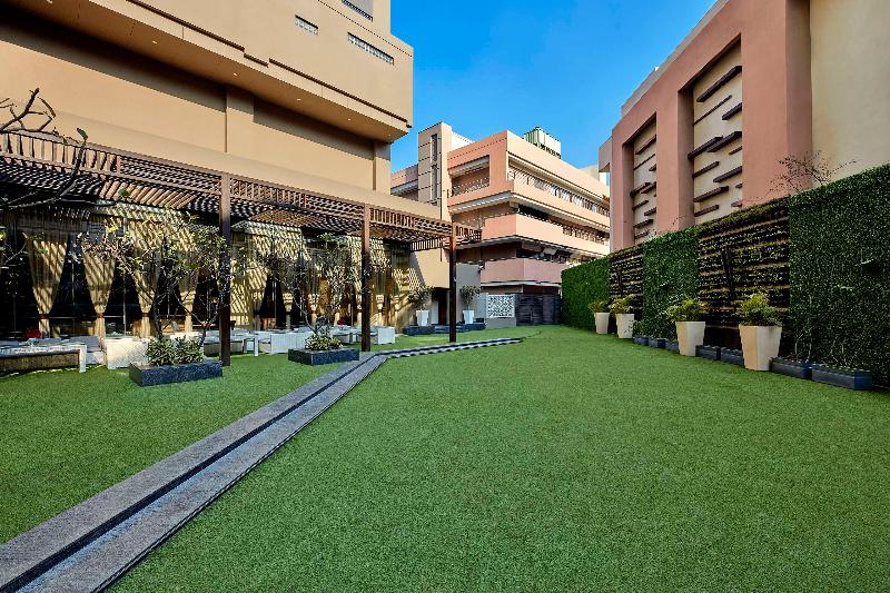 Photo of DoubleTree by Hilton Gurugram Baani Square, 4-star hotel in Gurugram (and vicinity)