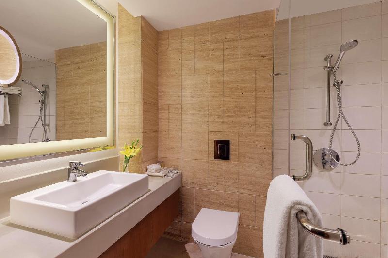 Photo of DoubleTree by Hilton Hotel Gurgaon - New Delhi NCR, 5-star hotel in Gurugram (and vicinity)