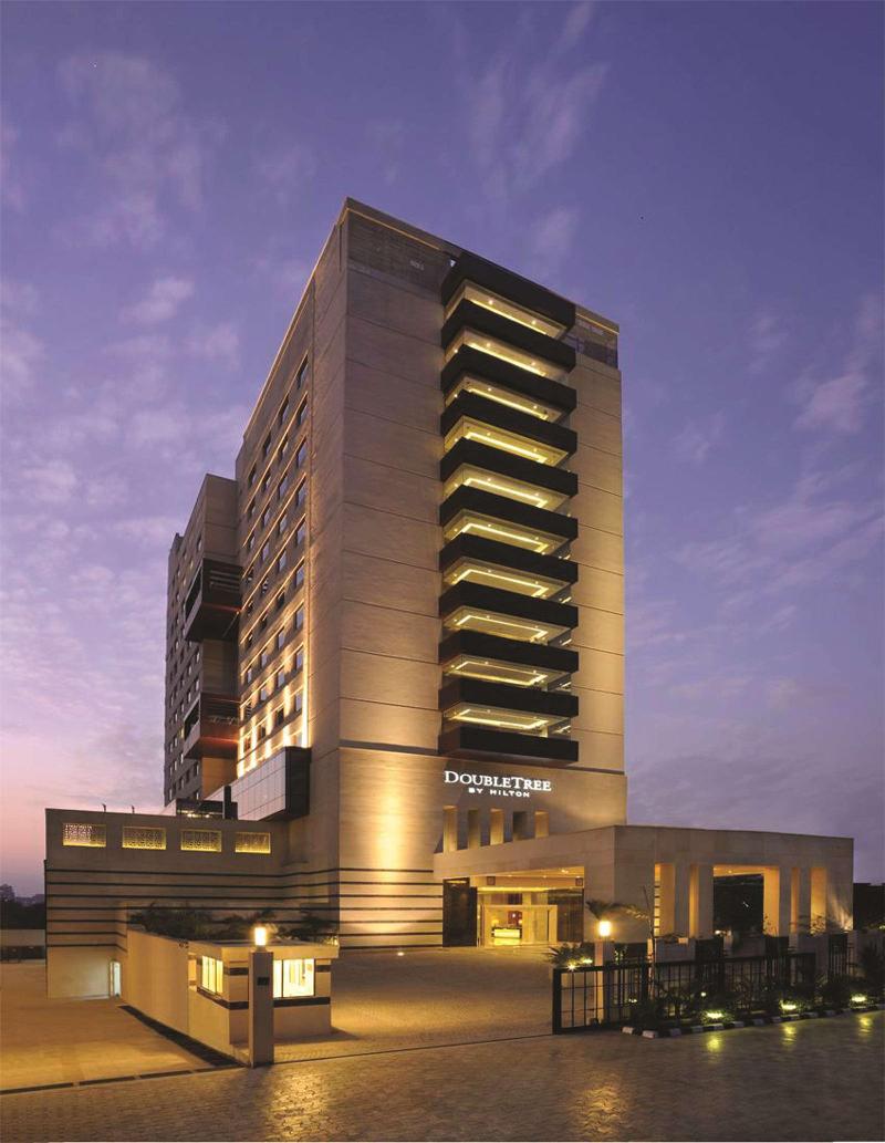 Photo of DoubleTree by Hilton Hotel Gurgaon - New Delhi NCR, 5-star hotel in Gurugram (and vicinity)