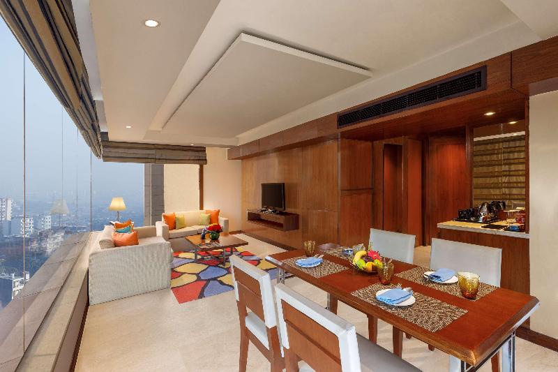 Photo of DoubleTree by Hilton Hotel Gurgaon - New Delhi NCR, 5-star hotel in Gurugram (and vicinity)