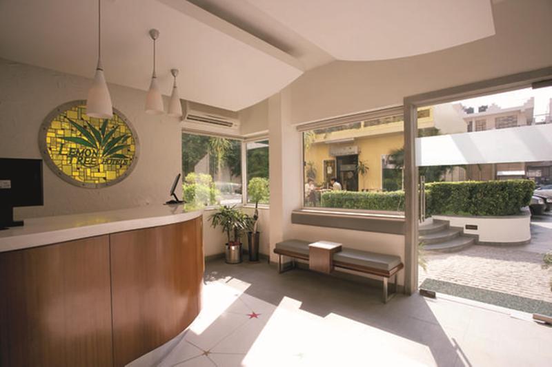 Photo of Lemon Tree Hotel, Udyog Vihar, Gurugram, 4-star hotel in Gurugram (and vicinity)