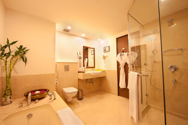 Photo of Lemon Tree Premier 1, Gurugram, 4-star hotel in Gurugram (and vicinity)