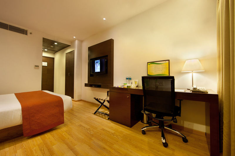 Photo of Lemon Tree Premier 1, Gurugram, 4-star hotel in Gurugram (and vicinity)