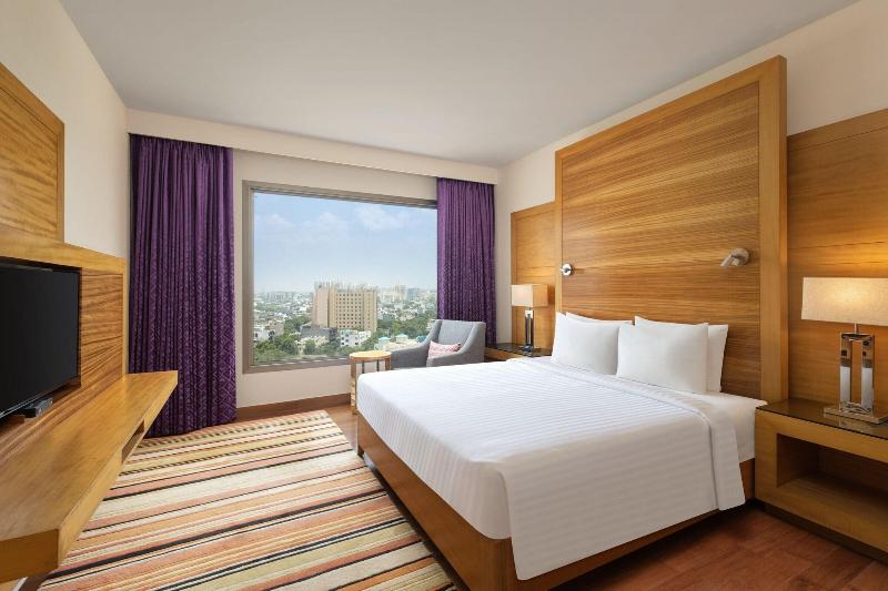 Courtyard by Marriott Gurugram Downtown exterior, 4-Star hotel in Gurugram (and vicinity)