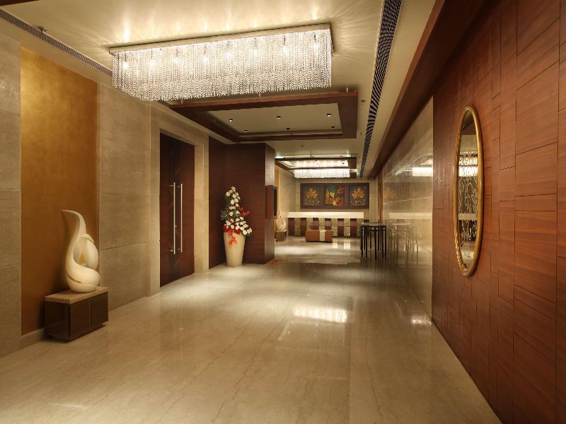 Photo of Mahagun Sarovar Portico Suites Ghaziabad, 4-star hotel in Delhi (and vicinity)