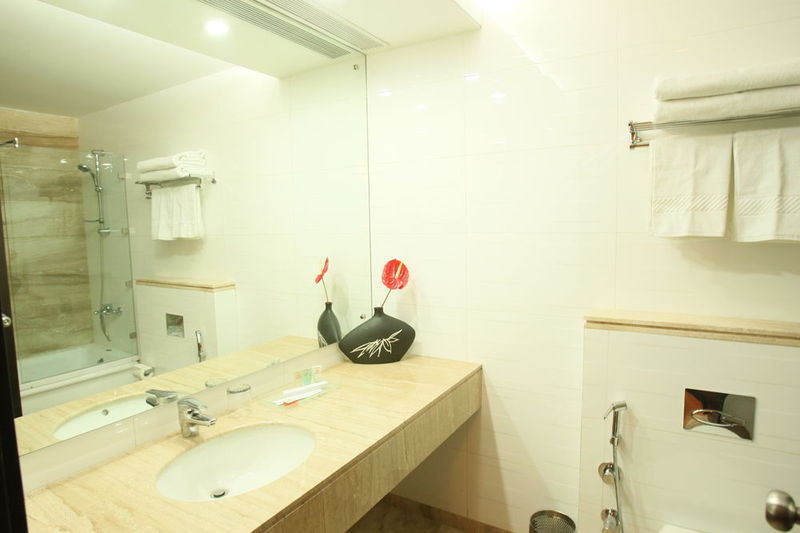 Photo of Emblem Hotel, New Friends Colony, 3-star hotel in Delhi (and vicinity)