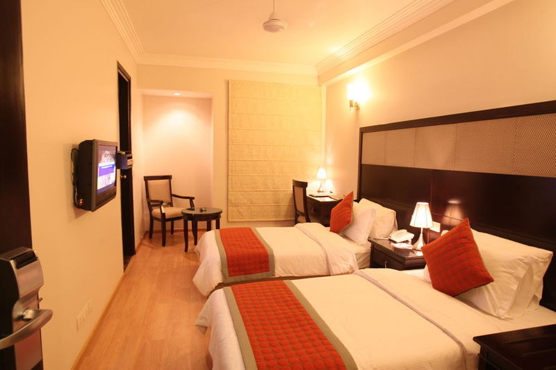 Photo of Emblem Hotel, New Friends Colony, 3-star hotel in Delhi (and vicinity)