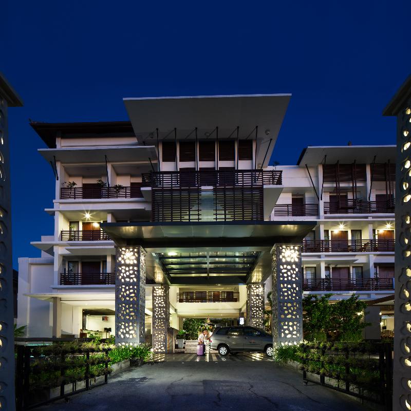 Sun Island Hotel & Spa Kuta, Singapore