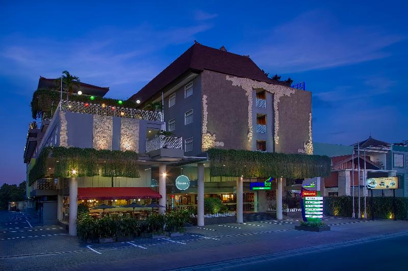 PrimeBiz Hotel Kuta, Singapore