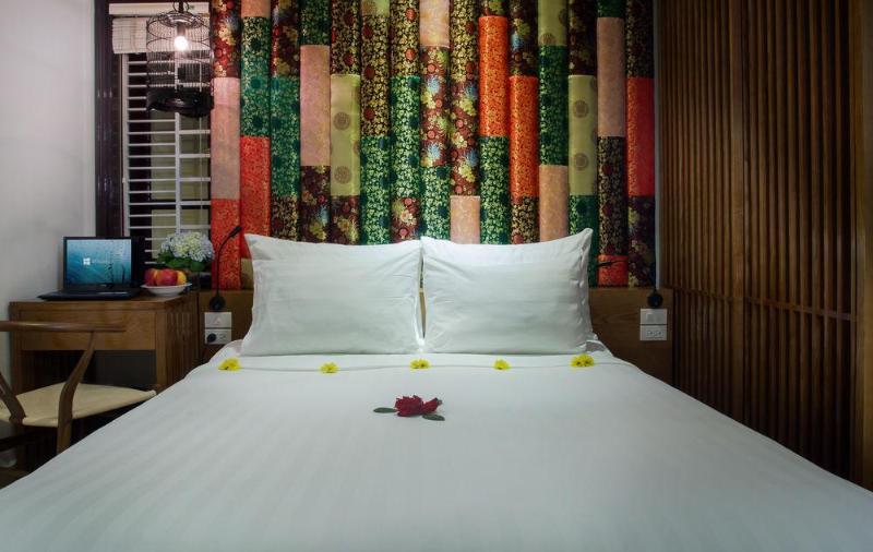 Hanoi Media Hotel and Spa, Singapore