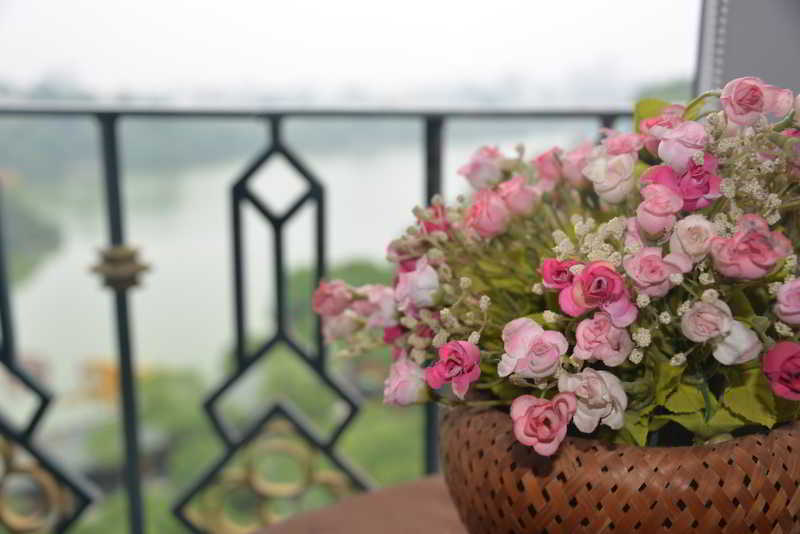 Lakeside Palace Hotel, Singapore