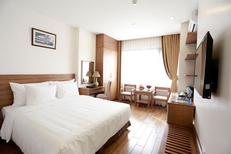 Home Hotel Hanoi, Singapore