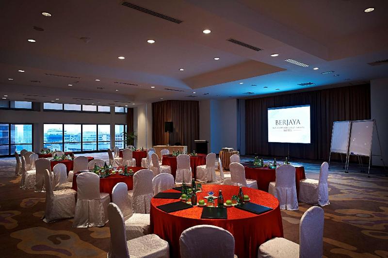 Photo of Berjaya Times Square Hotel, Kuala Lumpur, 4-star hotel in Kuala Lumpur (and vicinity)