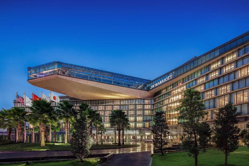 JW Marriott Hotel Hanoi, Singapore