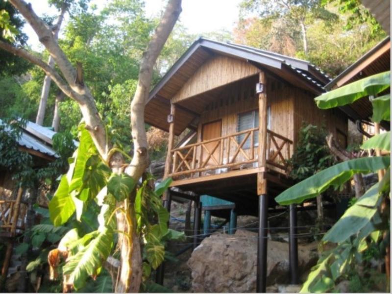 Photo of Tapear Resort, 2-star hotel in Ko Phi Phi