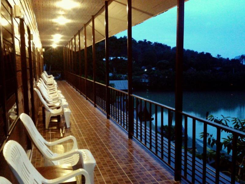 Photo of Tapear Resort, 2-star hotel in Ko Phi Phi